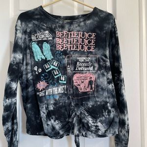 Beetlejuice long sleeved Tie up shirt